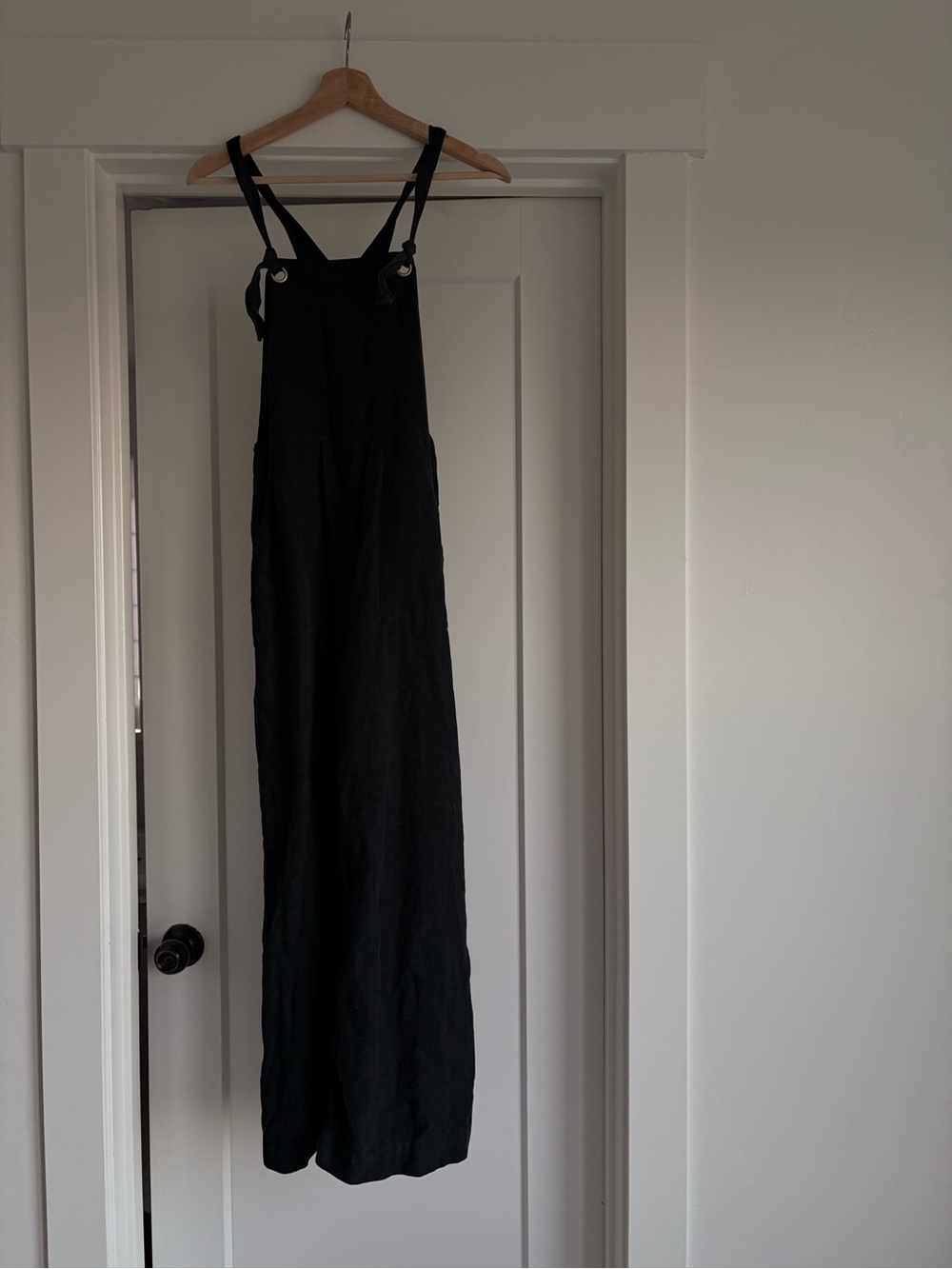 Anthropologie Black Wide-Leg Jumper Overalls - Women's